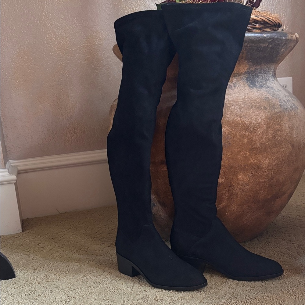 Elegant Black Over-the-Knee Women's Boots